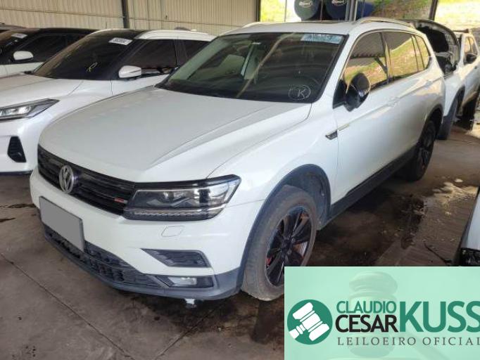 VOLKSWAGEN TIGUAN 19/19 VOLKSWAGEN TIGUAN 19/19